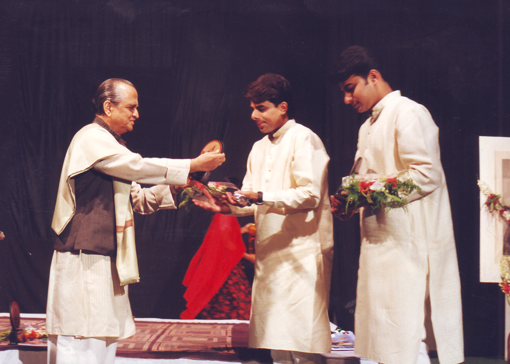 THE PRESTIGIOUS “BHAVISHYA JYOTI AWARD” FOR THE YEAR 2007.